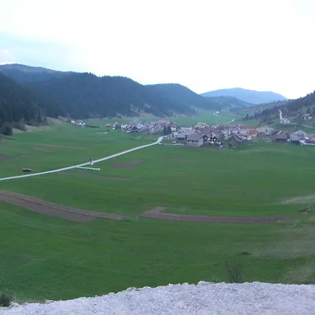 Gasthuis And Restaurant Ana