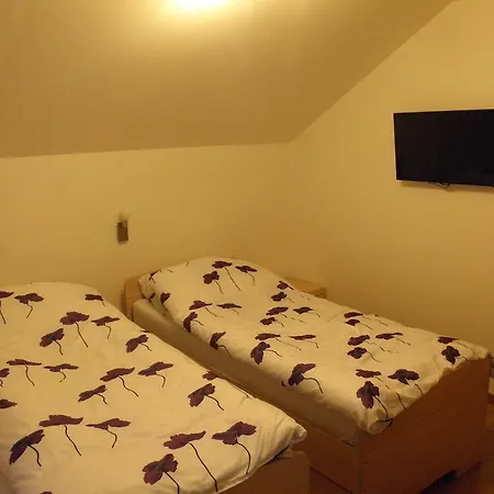 And Restaurant Ana Hrib-Loski Potok